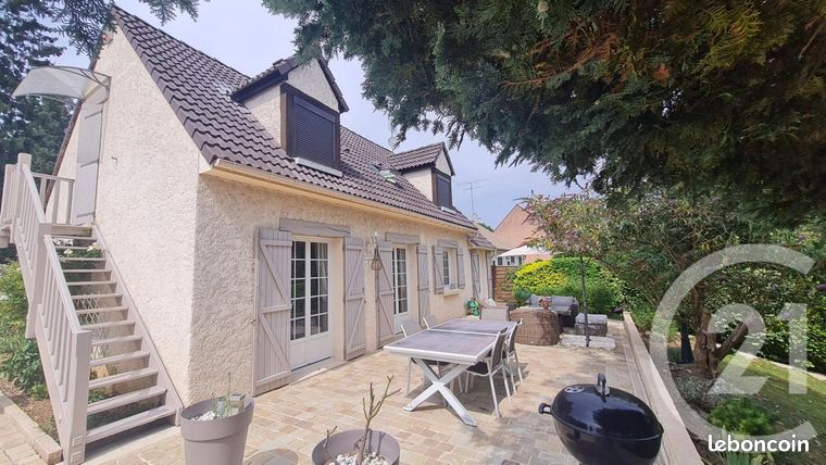 3 غرف نوم منزل في Val-d'Oise, France رقم 361392