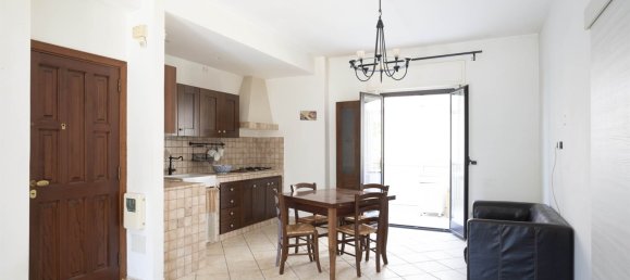 Apartamento T2 em Aci Sant'Antonio, Italy N.º 282804 25