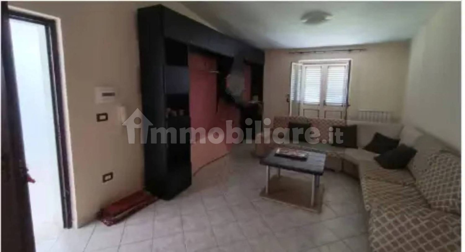 4 bedrooms Apartment in Rovito, Italy No. 173499