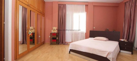 Casa de 5 dormitorios en Paralimni, Cyprus No. 23839 13