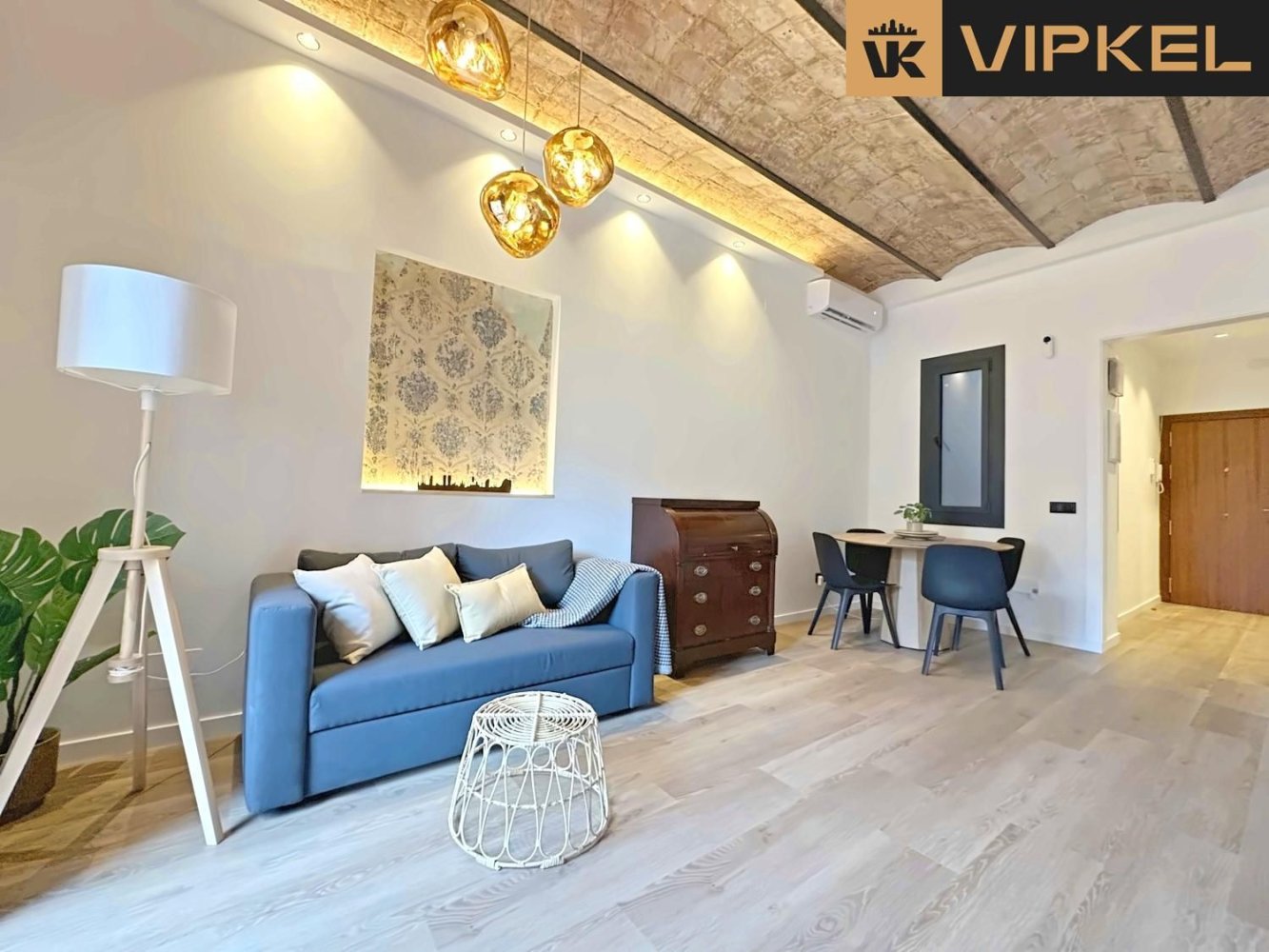 2 bedrooms Apartment in Sants-Montjuic, Spain No. 207944