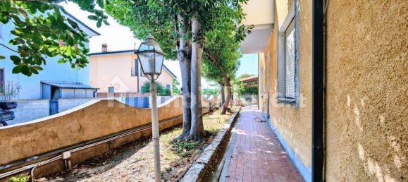 3 bedrooms Duplex in San Giuliano Terme, Italy No. 354759 30