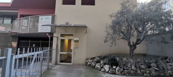 عقار تجاري في Turin, Italy 420متر مربع رقم 79011 37