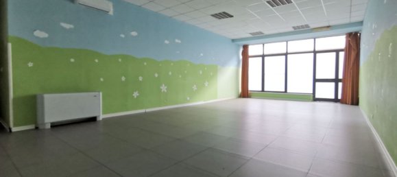 عقار تجاري في Turin, Italy 420متر مربع رقم 79011 23