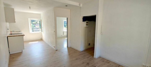 1 bedroom Apartment in Septemes-les-Vallons, France No. 332659 2