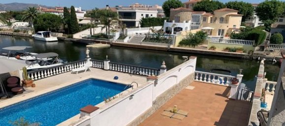 Casa de 2 dormitorios en Empuriabrava, Spain No. 146247 26