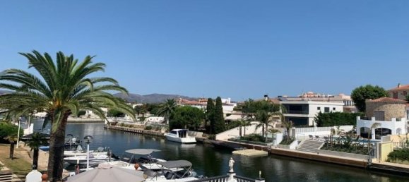 Casa de 2 dormitorios en Empuriabrava, Spain No. 146247 32