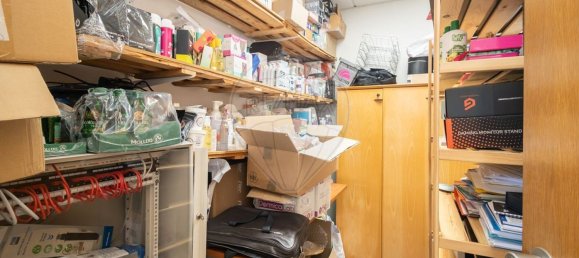 625m² Warehouse in Seixal, Portugal No. 91329 37