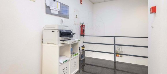 625m² Warehouse in Seixal, Portugal No. 91329 15