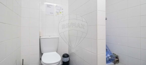 625m² Warehouse in Seixal, Portugal No. 91329 44