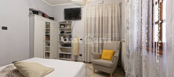 3 bedrooms Apartment in Viterbo, Italy No. 277082 10