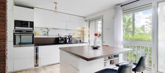 2 Schlafzimmer Wohnung in Puteaux, France, Nr. 294954 4