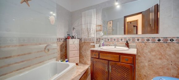 3 Schlafzimmer Haus in Sesimbra, Portugal, Nr. 170674 9