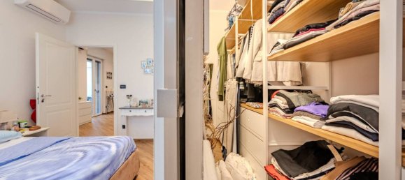 2 Schlafzimmer Wohnung in Genoa, Italy, Nr. 313389 21
