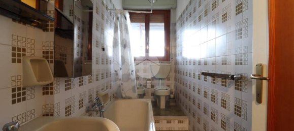 Квартира с 1 спальней в Сильви, Италия № 153371 3