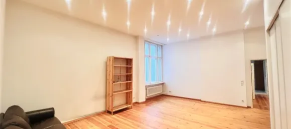 Квартира с 3 комнатами в Темпельхоф, Германия № 94532 2