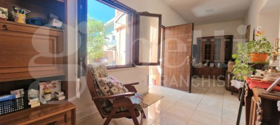 4 bedrooms House in Sestu, Italy No. 335928 6