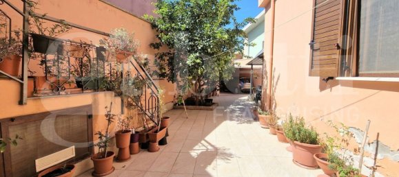 4 bedrooms House in Sestu, Italy No. 335928 5