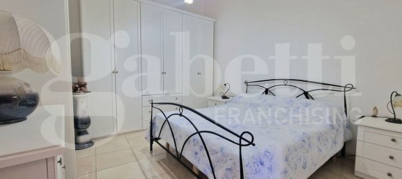 4 bedrooms House in Sestu, Italy No. 335928 11