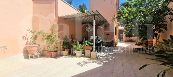 4 bedrooms House in Sestu, Italy No. 335928 3