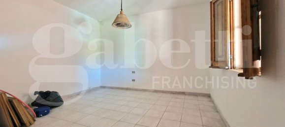 4 bedrooms House in Sestu, Italy No. 335928 25