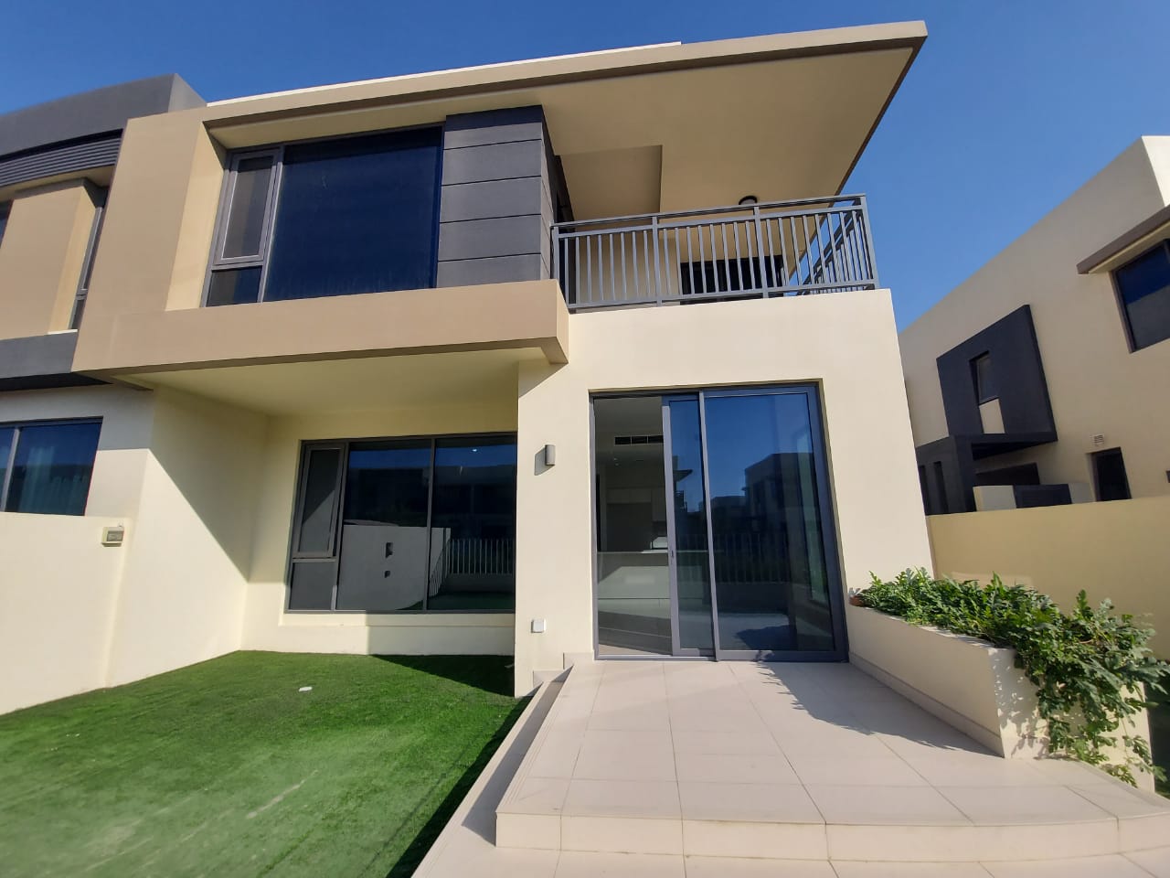5 bedrooms Townhouse in Dubai Hills Estate, UAE No. 105758