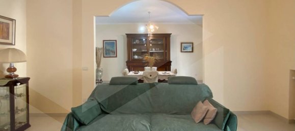 5 rooms Apartment in Bari, Italy No. 34364 21