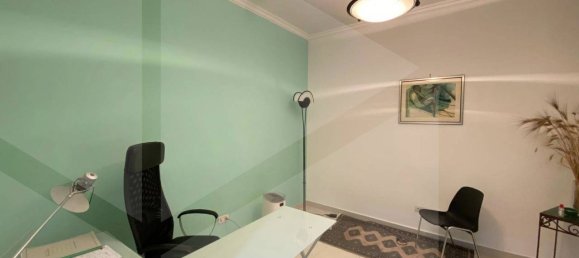5 rooms Apartment in Bari, Italy No. 34364 11
