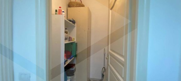 5 rooms Apartment in Bari, Italy No. 34364 3