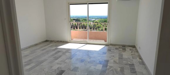 2 bedrooms Apartment in Borgo, France No. 267863 2