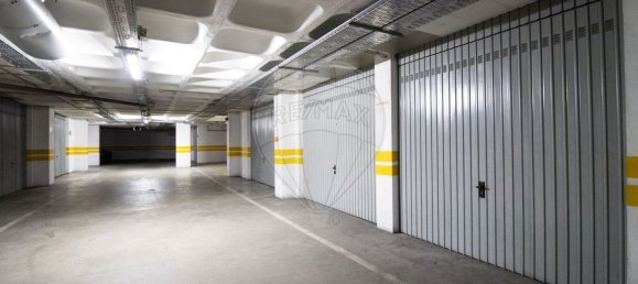 Ático de 4 dormitorios en Odivelas, Portugal No. 144702 38