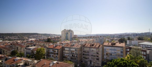 Ático de 4 dormitorios en Odivelas, Portugal No. 144702 29