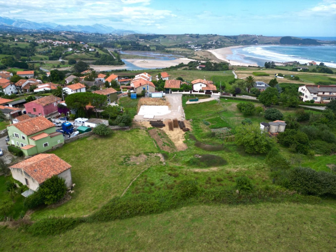 1132m² Land in Cantabria, Spain No. 214879