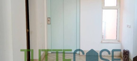 Apartamento de 2 dormitorios en Latina, Italy No. 211580 4