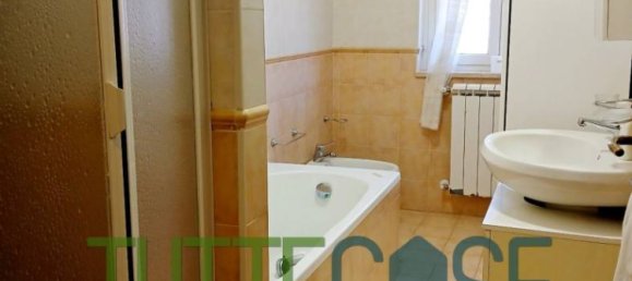 Apartamento de 2 dormitorios en Latina, Italy No. 211580 23