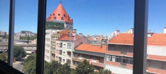 5 bedrooms Apartment in Lisbon, Portugal No. 69400 4