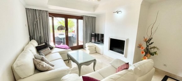 Apartamento de 2 dormitorios en Marbella, Spain No. 146496 11