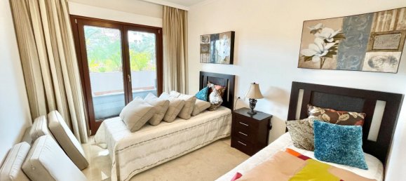 Apartamento de 2 dormitorios en Marbella, Spain No. 146496 25