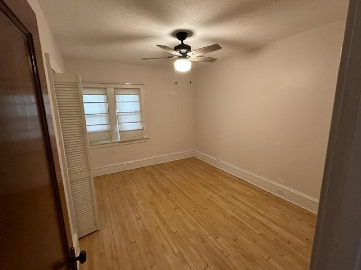 4 bedrooms House in Milwaukee, USA No. 403111