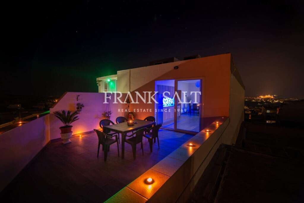 Ático de 3 dormitorios en Sannat, Malta No. 5727