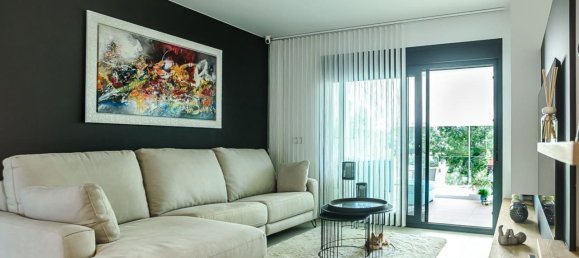 2 bedrooms Apartment in Alicante, Spain No. 188647 3