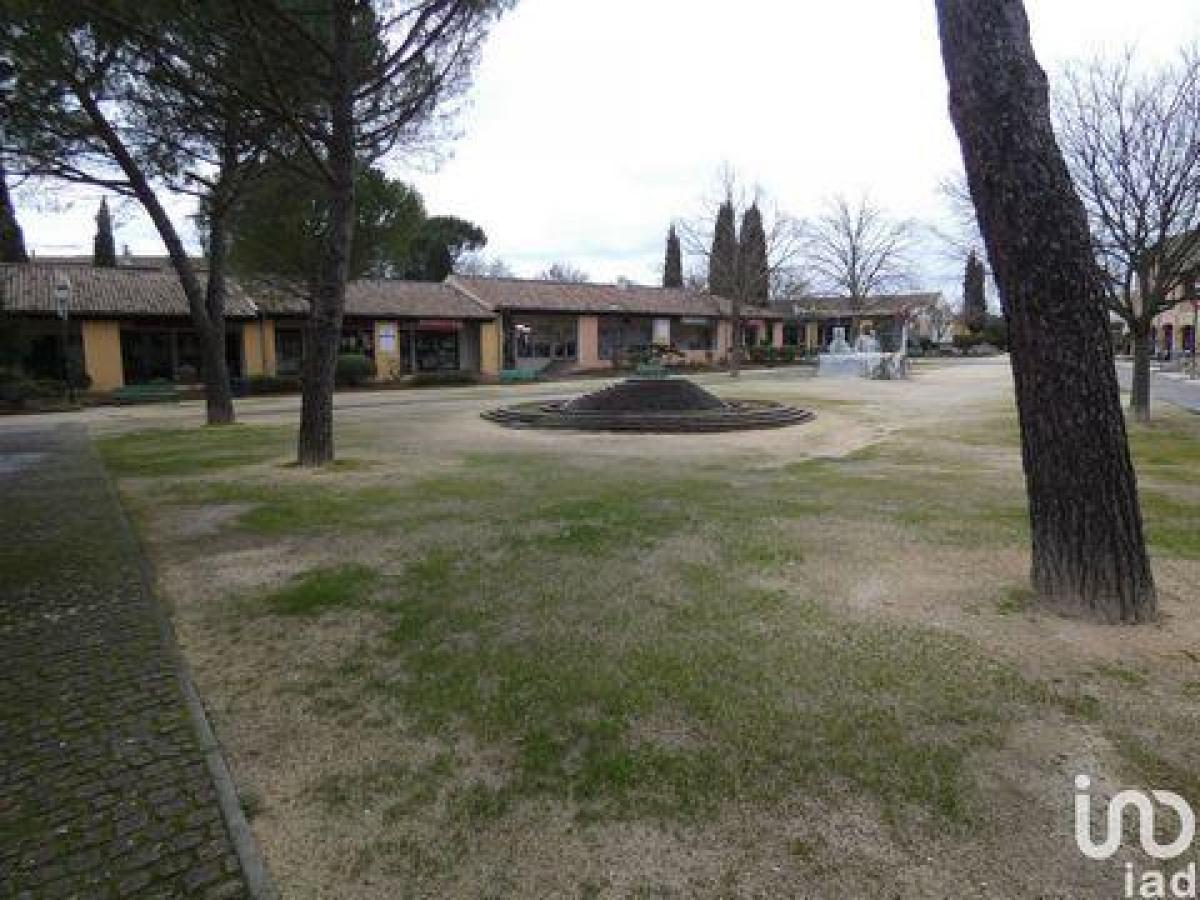 102m² Factory in Barjac, France No. 19402