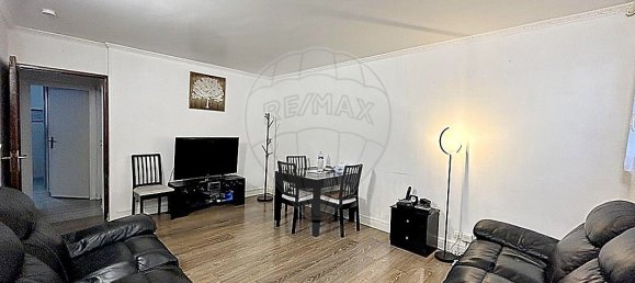 Apartamento de 2 dormitorios en Colombes, France No. 170019 4