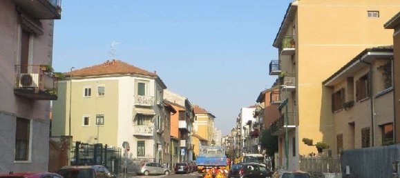 3غرفة شقة في Sesto San Giovanni, Italy رقم 8341 11