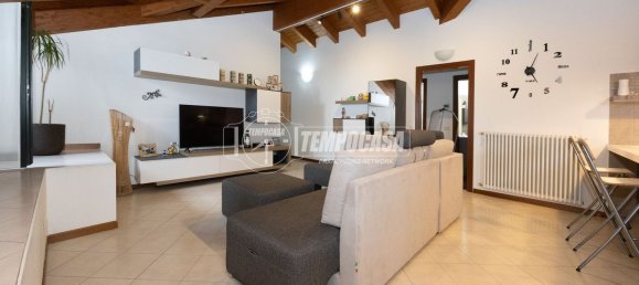 3غرفة شقة في Gessate, Italy رقم 339066 6