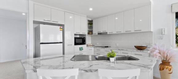 3 chambres Appartement à Pialba, Australia No. 819 4