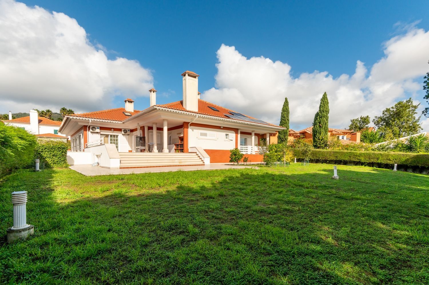 Дом с 4 спальнями в Синтра, Португалия № 40247