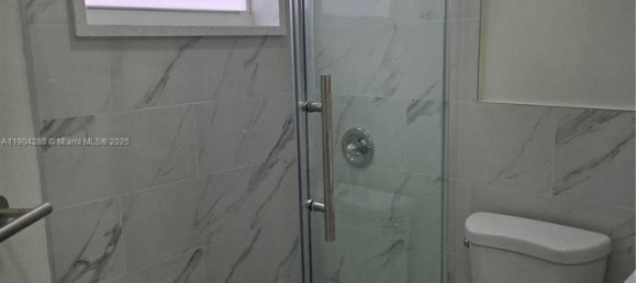 3 bedrooms Villa for sale in Miami, Miami-Dade, Florida, USA № 614266 6