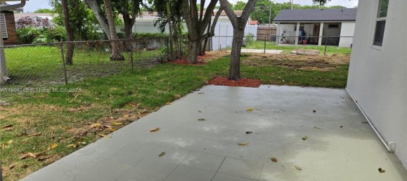 3 bedrooms Villa for sale in Miami, Miami-Dade, Florida, USA № 614266 4