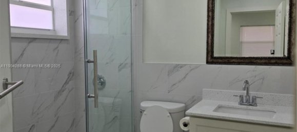 3 bedrooms Villa for sale in Miami, Miami-Dade, Florida, USA № 614266 7